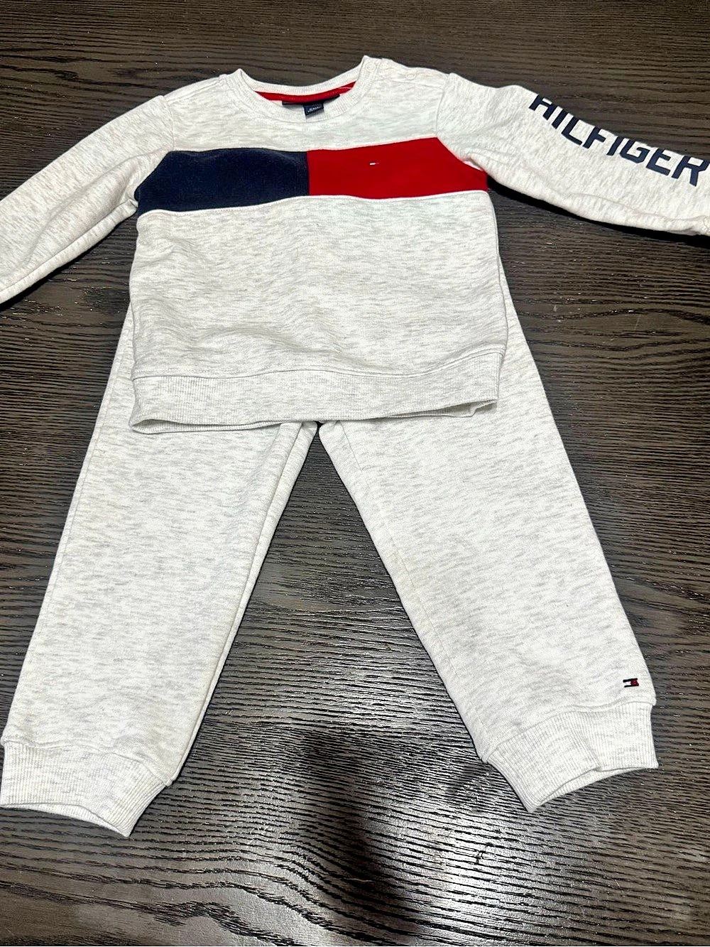 Tommy Hilfiger Flag Colorblock Sweatshirt and Jogger Set 24M